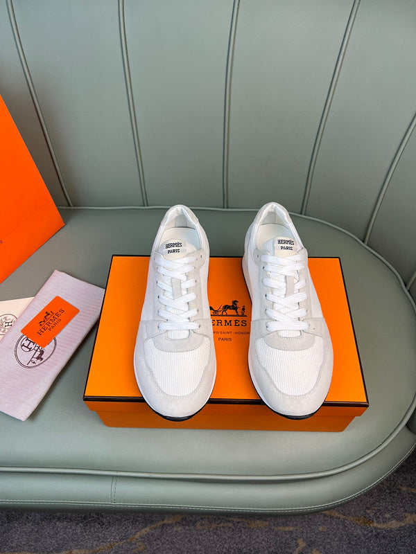 Hermes shoes Style 078 - sole and craftsmanship detail