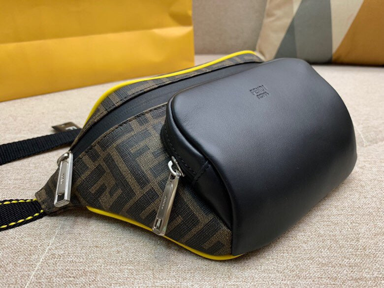 Ziva's Charm handbag – interior view (Standard Size)