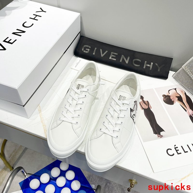 Givenchy shoes Style 045 - side profile detail