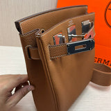  Essential tote bag front view 19