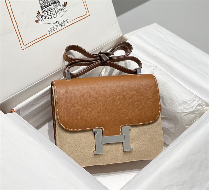 Streamlined bag shown from front angle
