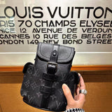  Structured top-handle bag front view 13