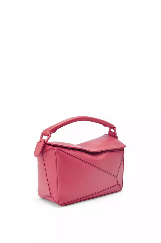 Ziva's Charm handbag – angled view (24cm*16cm*10cm)