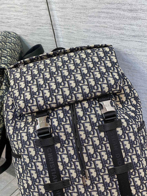 Close-up detail of elevated classic women's handbag – women's premium purse