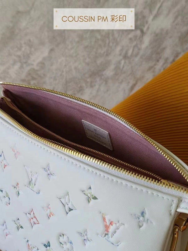 Top view of structured premium women's handbag – women's designer-style accessory