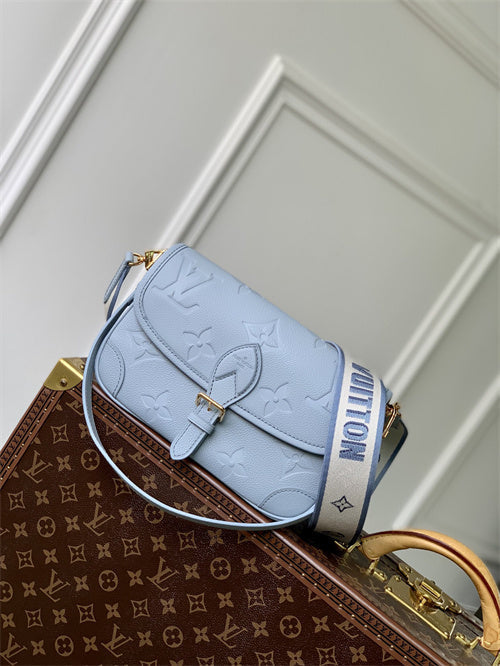  signature top-handle bag detail view showing craftsmanship
