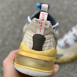Nike Men's & Women's Luxury Low-Top Trainers — Style 021 interior view