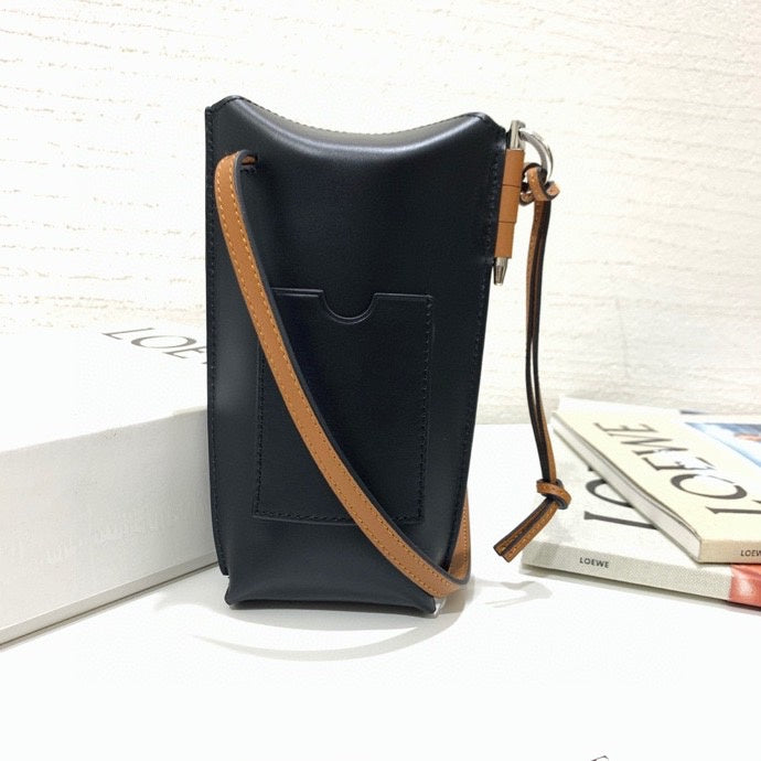 Ziva's Charm handbag – lifestyle view (8cm*19cm*4cm)