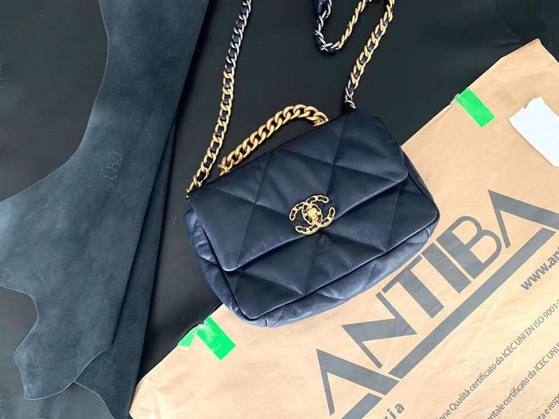  versatile purse view 2