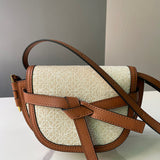 Ziva's Charm handbag – front view (12.5cm*21cm*9.5cm)