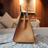  carryall bag interior and compartment view