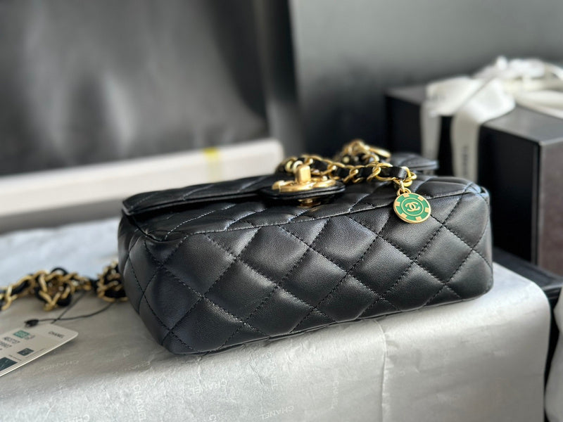 Zivas Charm Elevated Essentials Designer Handbag (Premium Everyday Carry) – Interior View