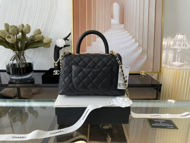  women's handbag, mid design, view 9