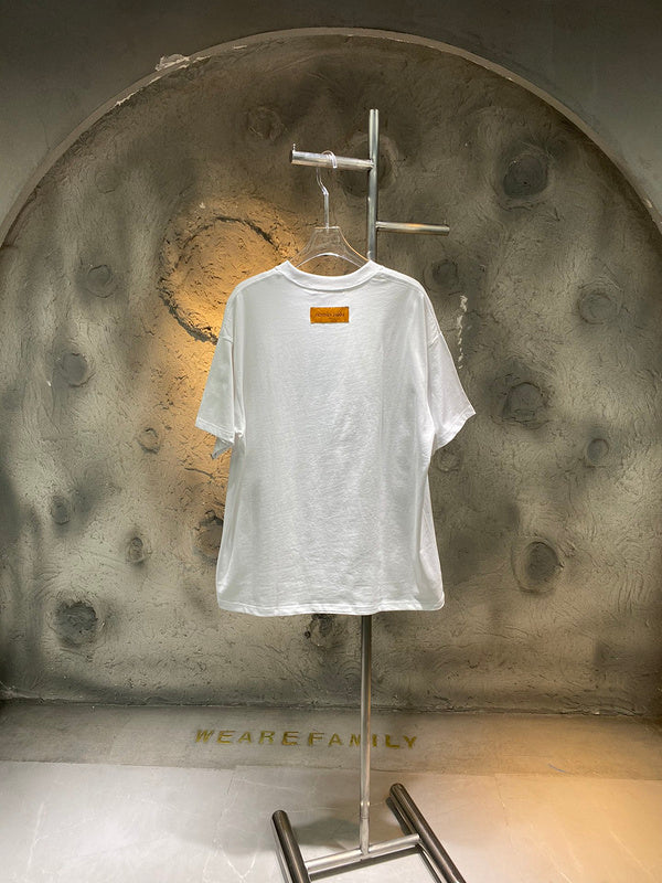 Side profile of Louis Vuitton cotton t-shirt with runway-inspired design