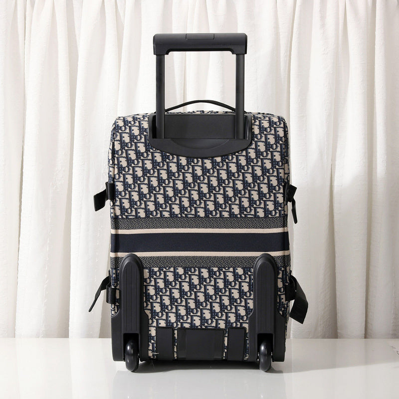 Styled lifestyle shot of everyday-luxe premium women's handbag – women's luxury accessory