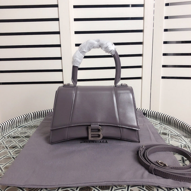Close-up detail of premium classic women's handbag – women's premium purse