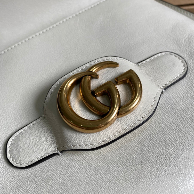 Close-up detail of elevated refined women's handbag – women's premium purse