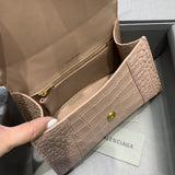 Zivas Charm Sleek Silhouette Premium Handbag (Premium Everyday Carry) – Detail View