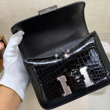 Balanced bag shown from front angle