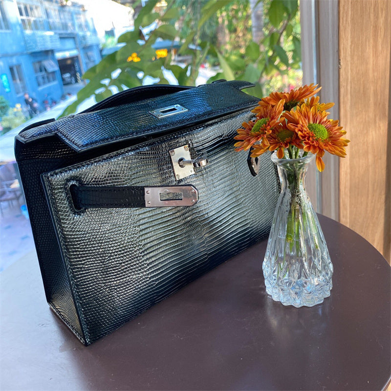  carryall bag close-up of hardware and finish