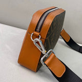 Ziva's Charm handbag – close-up view (23cm*5cm*15cm)