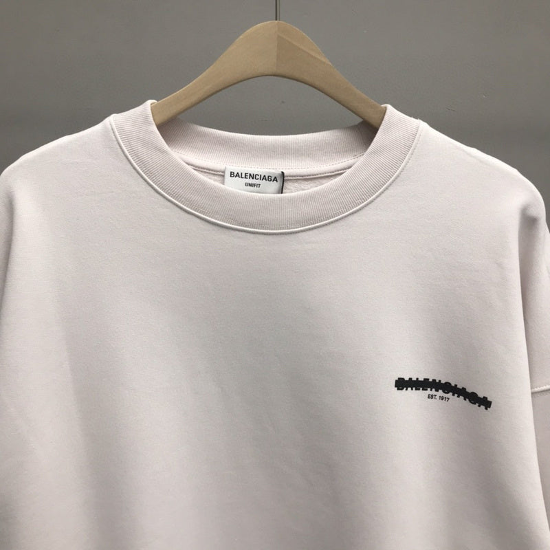 Texture and finish detail of Balenciaga luxury piece style No.341