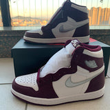 Nike Men's & Women's Designer Lifestyle Shoes — Style 164 close-up view