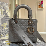 Close-up detail of premium chic women's handbag – women's designer-style accessory