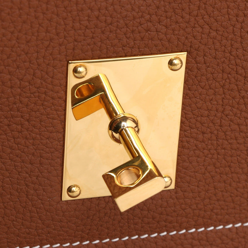 Minimalist bag shown from front angle