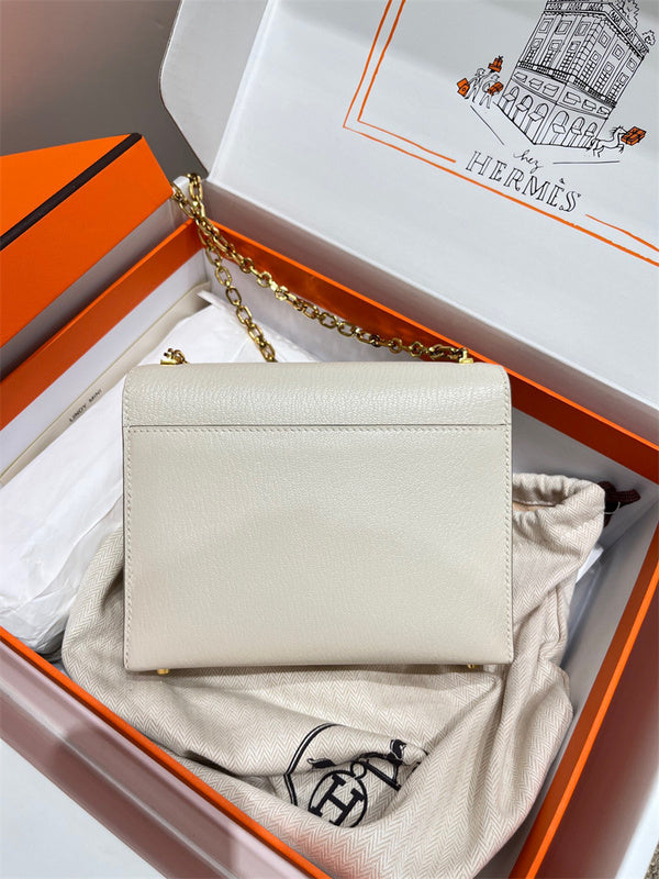  graceful everyday bag detail view showing craftsmanship