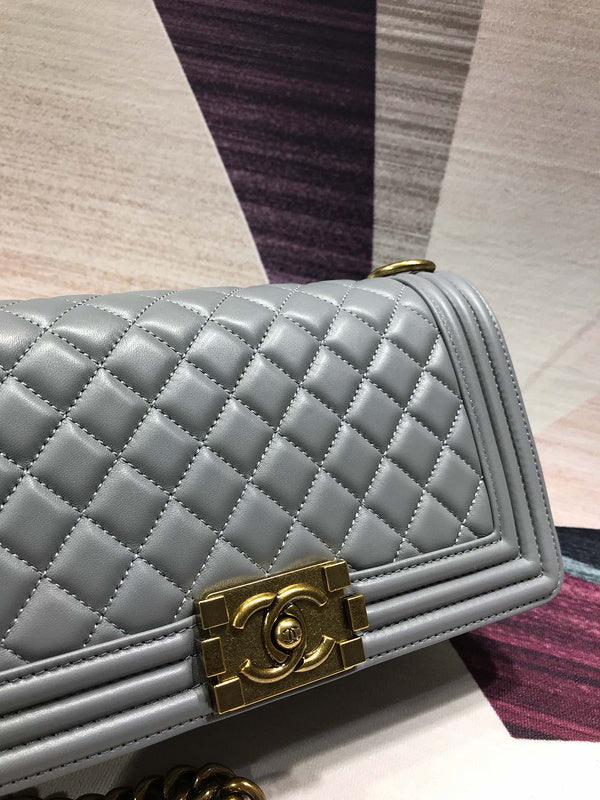  mid purse view 6