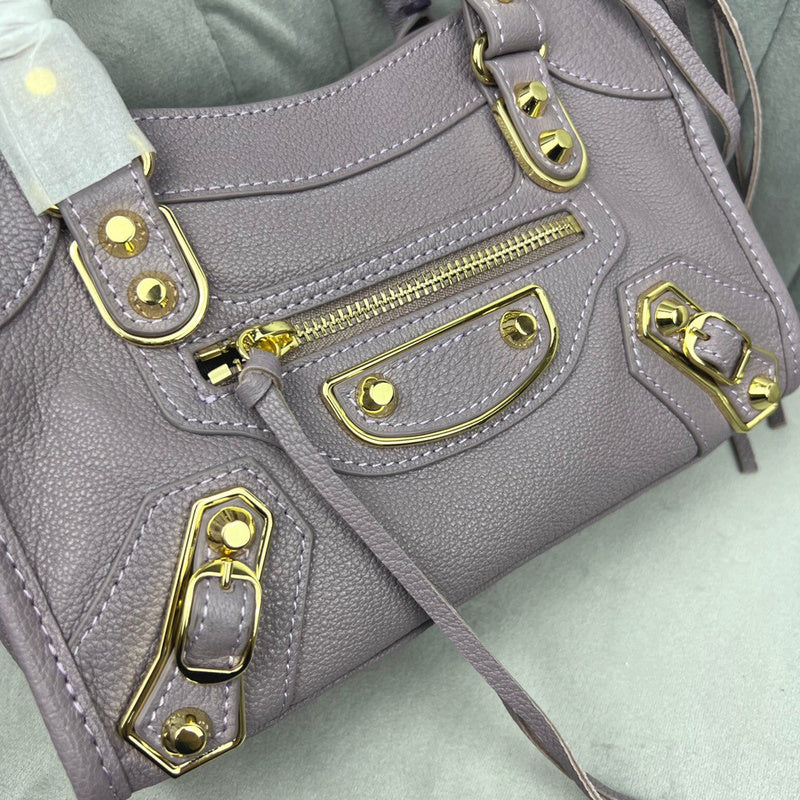 Zivas Charm Classic Sensibility Statement Handbag (Signature Shape & Finish) – Interior View