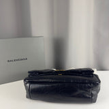 Zivas Charm Everyday Sophistication Statement Handbag (Designer-Inspired Craftsmanship) – Detail View