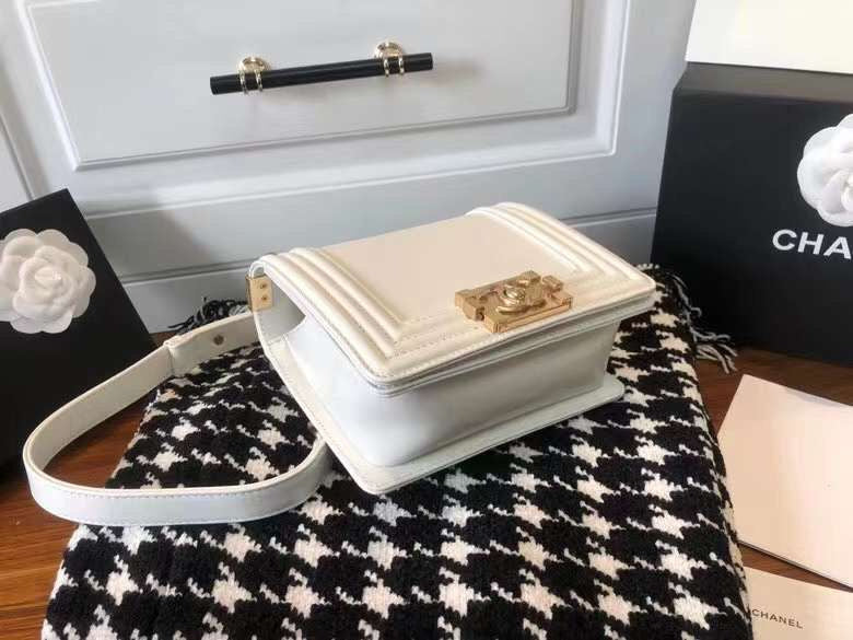  handbag, compact everyday style, image 6