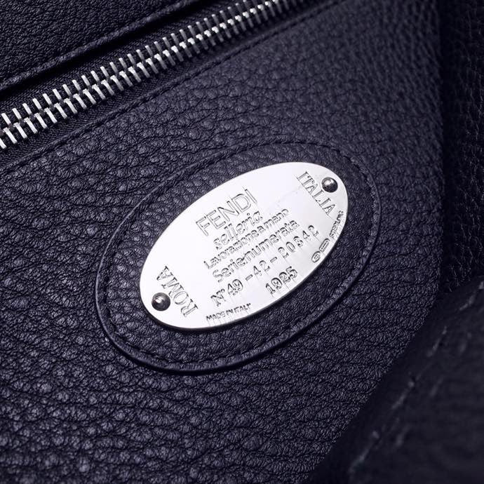 Ziva's Charm handbag – product shot (38cm*33cm*16cm)