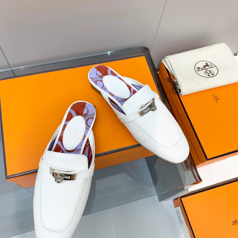 Hermes sandals Style 169 - top view showing design