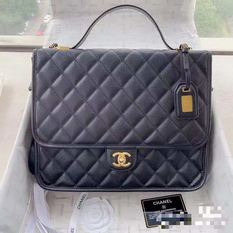 Zivas Charm Refined Everyday Style Designer Handbag (Effortless Style Upgrade) – Detail View
