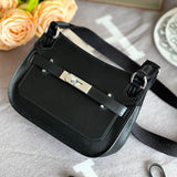 graceful shoulder bag styled with outfit 12