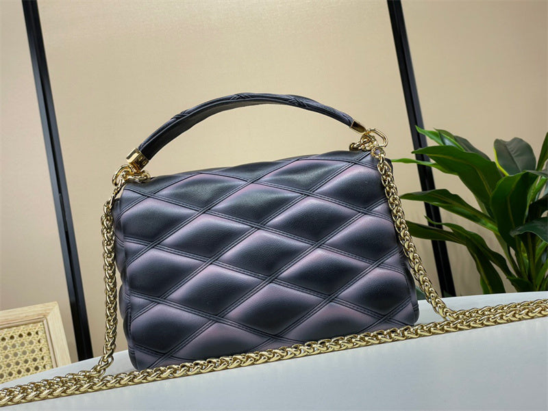  Polished carryall bag front view 7