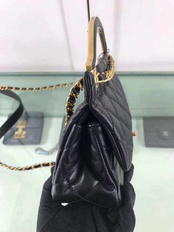 Zivas Charm Modern Edge Designer Handbag (Refined Modern Silhouette) – Styled Look