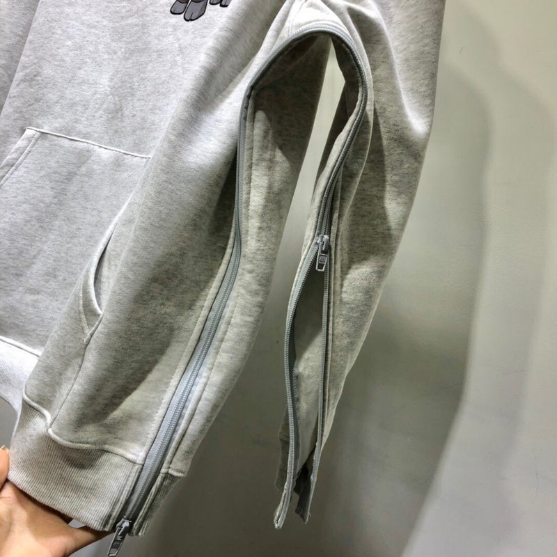 Texture and finish detail of Balenciaga luxury piece style No.430
