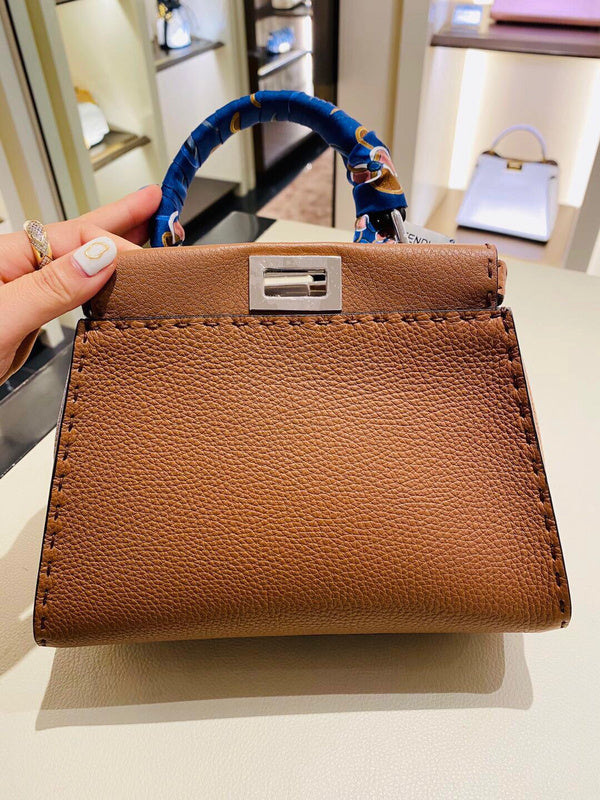 Ziva's Charm handbag – front view (23cm*12cm*18cm)