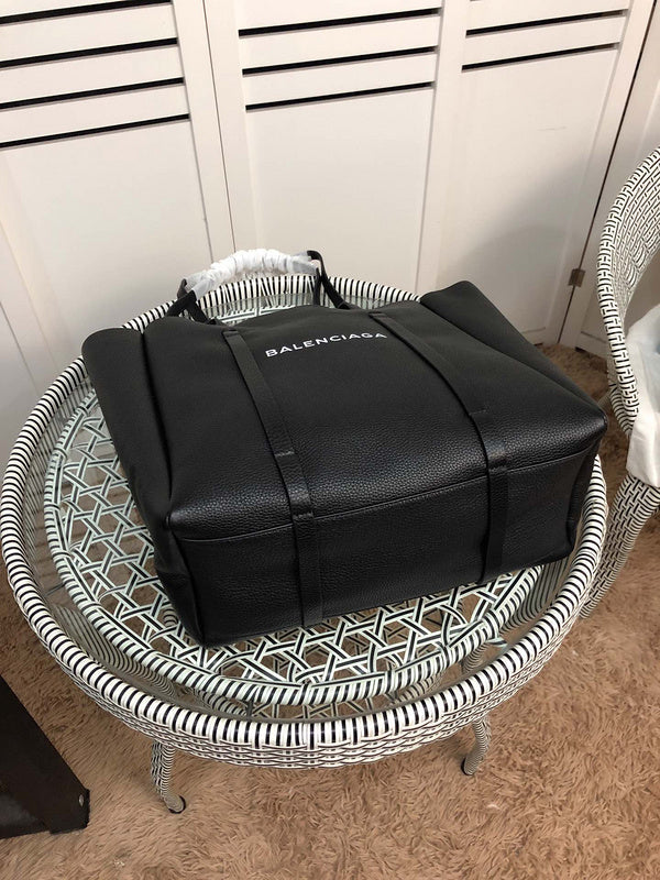 Back view of sleek premium women's handbag – women's premium purse