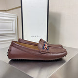 Gucci classic monochrome luxury sneakers view 10 everyday casual design
