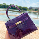 Everyday-Ready bag shown from front angle