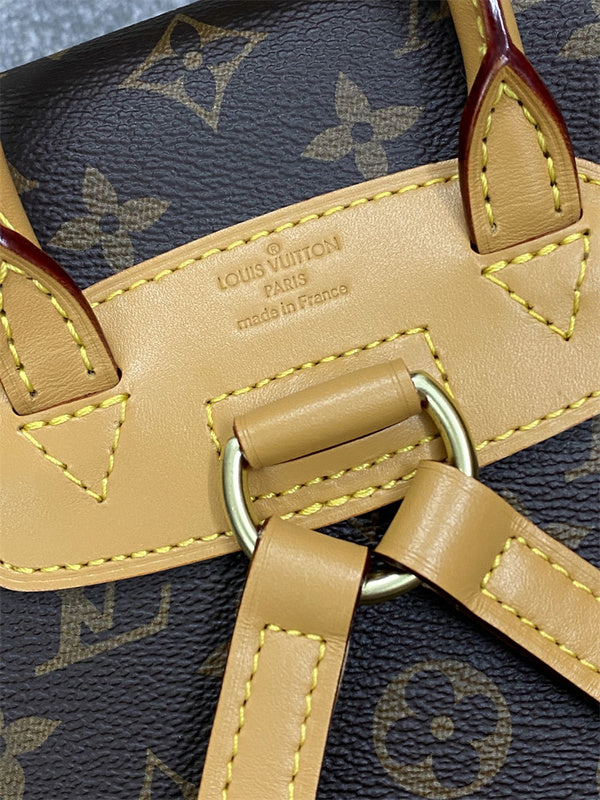  Contemporary crossbody bag front view 7