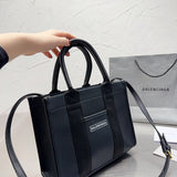 Ziva's Charm handbag – product shot (one versatile size)