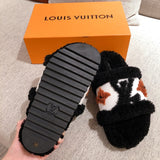 Louis Vuitton shoes Style 216 - back heel detail