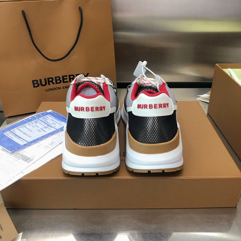 Burberry shoes Style 086 - logo and branding close-up