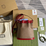 Front view of refined modern women's handbag – women's everyday handbag
